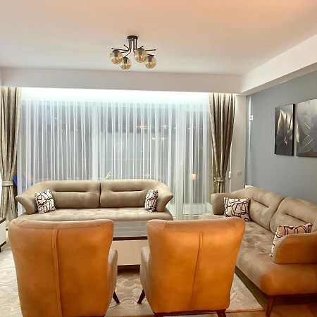 Daf Apartaments Pristina Eksteriør bilde